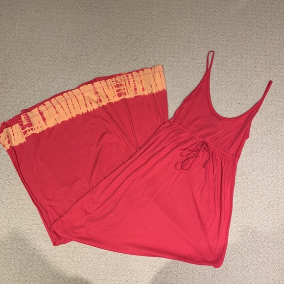 C&C California Red Tie Dye Maxi Dress Size XS - Picture 1 of 5